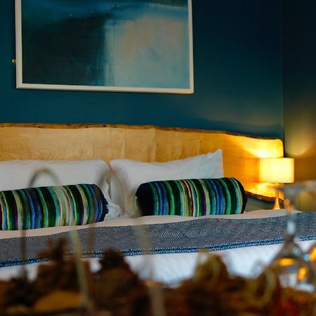 Arosfa Harbourside Guesthouse 애버라에론 외부 사진