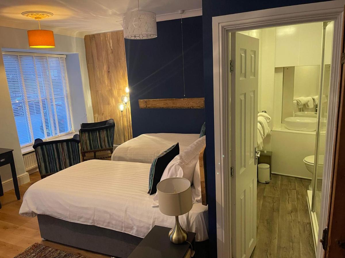 Arosfa Harbourside Guesthouse 애버라에론 외부 사진