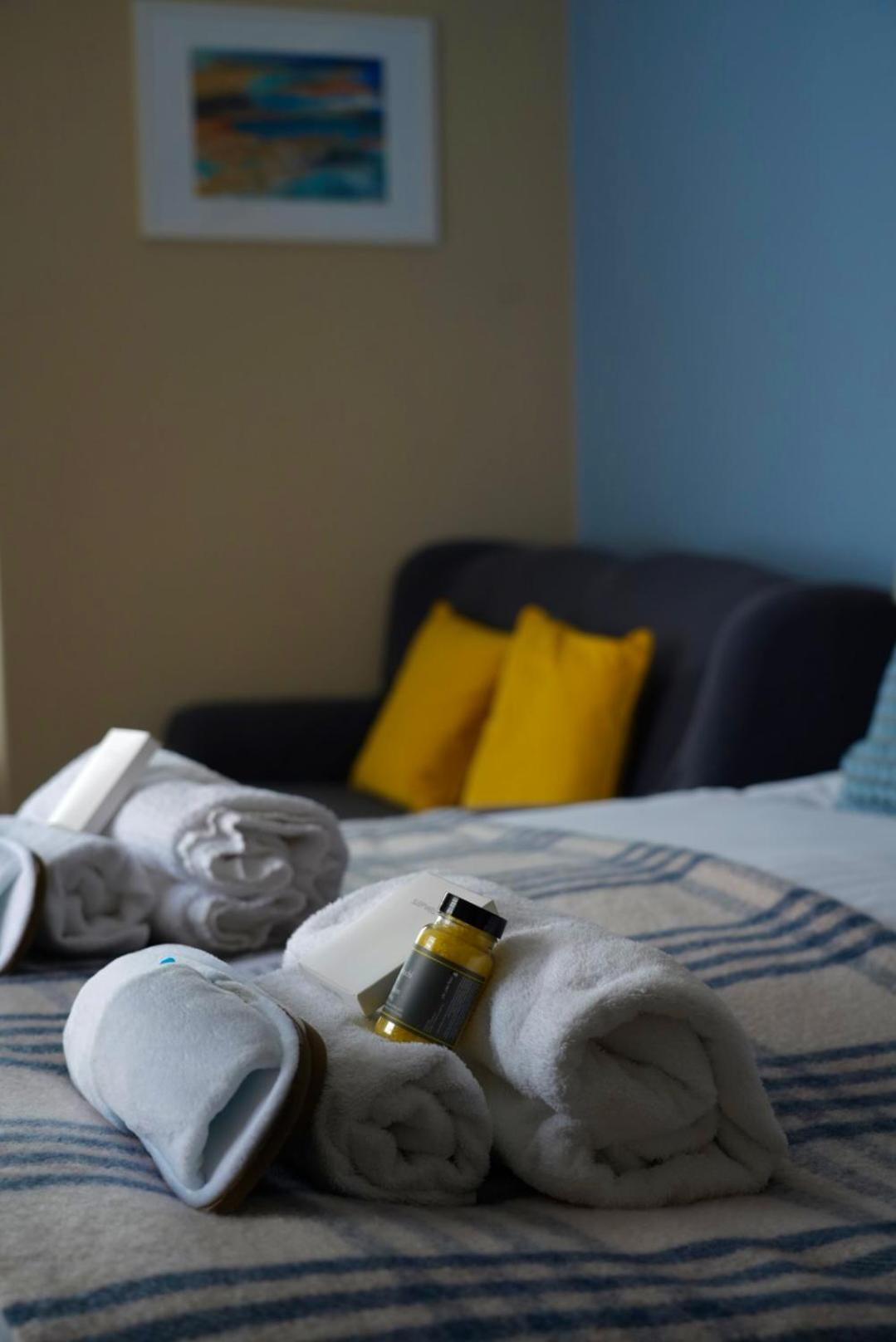 Arosfa Harbourside Guesthouse 애버라에론 외부 사진