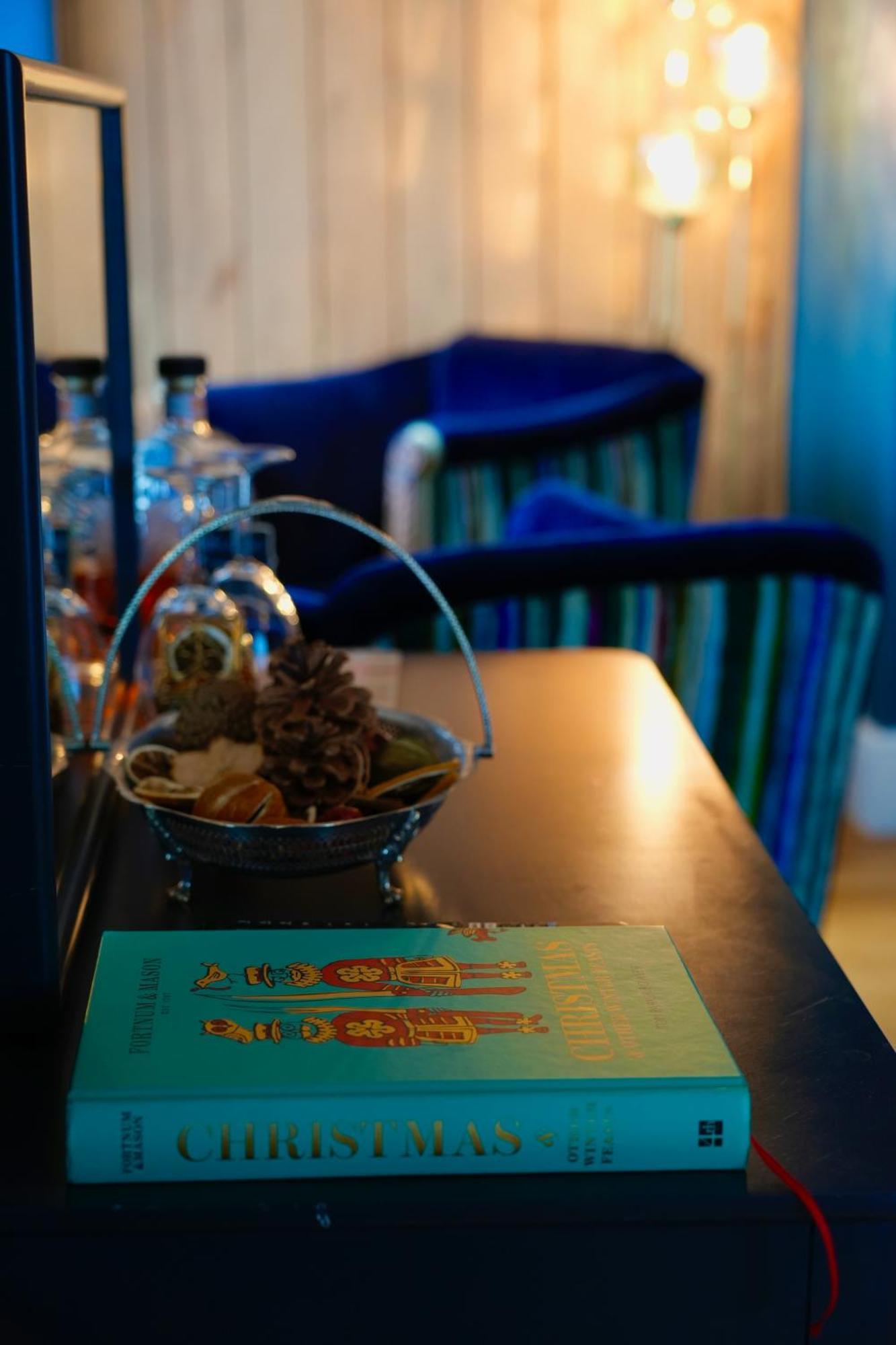 Arosfa Harbourside Guesthouse 애버라에론 외부 사진